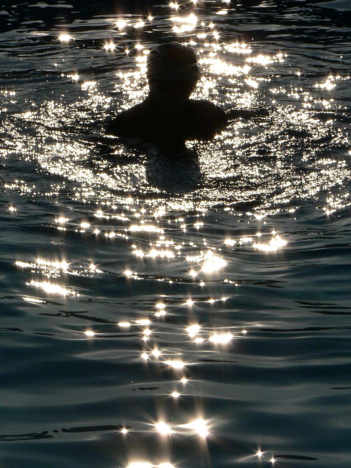  - The Hobbitt in the pool, at sunset - Techno-Impressionist Museum - Techno-Impressionism - art - beautiful - photo photography picture - by Tony Karp